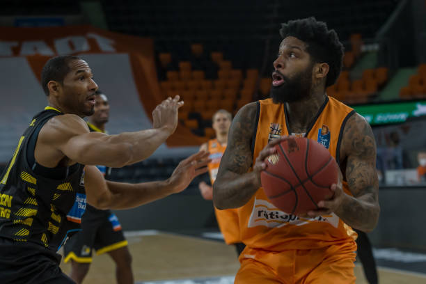 他的球队战 他的球队战